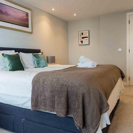 Gunwharf Quays Apartments Portsmouth Eksteriør billede