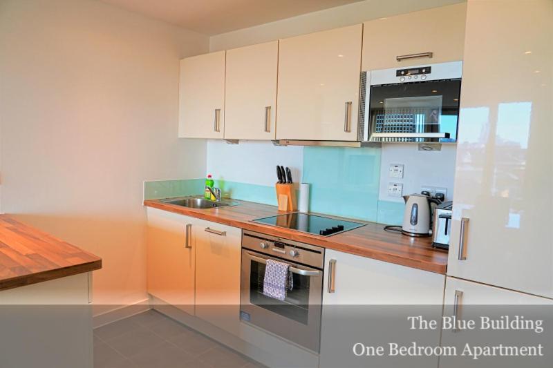 Gunwharf Quays Apartments Portsmouth Eksteriør billede
