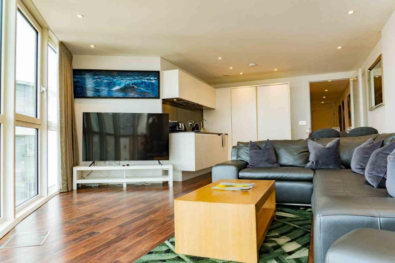 Gunwharf Quays Apartments Portsmouth Eksteriør billede